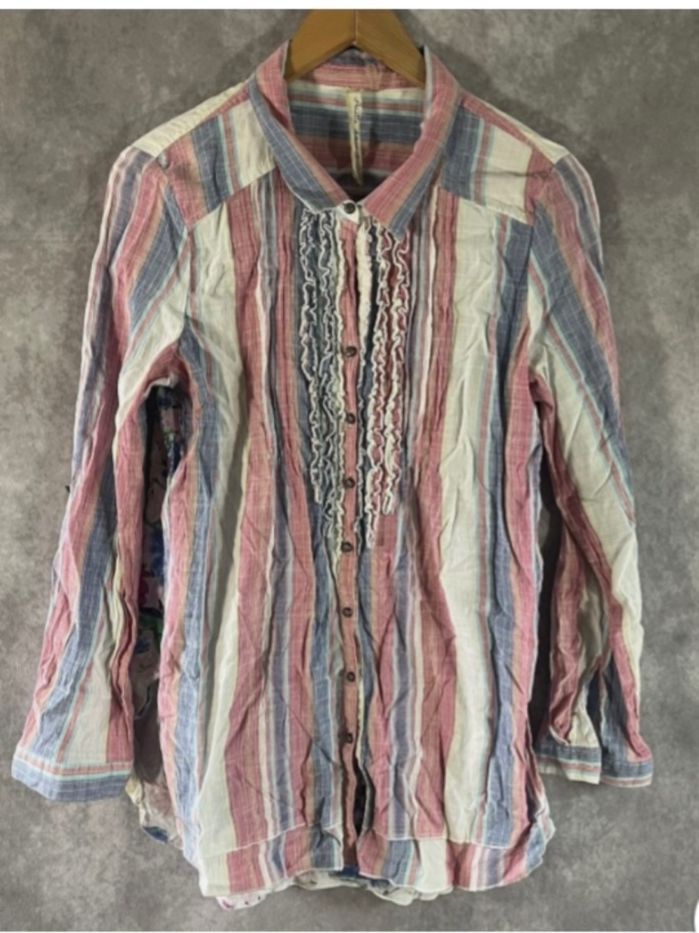 Gorgeous Ararat top!